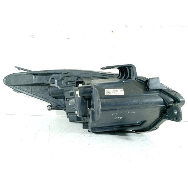 Farol Onix Esquerdo 2016/2019 52134596 Esquerdo/motorista