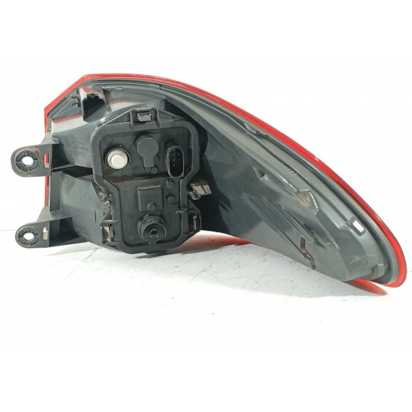 Lanterna Bmw X4 Esquerda 2015/2018 7331279 Esquerdo/motorista Vermelho