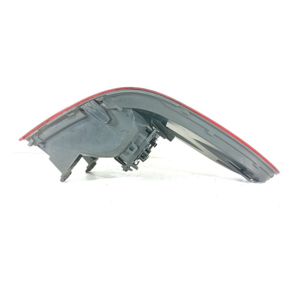 Lanterna Bmw X4 Direita 2015/2018 7331280 Direito/passageiro Vermelho