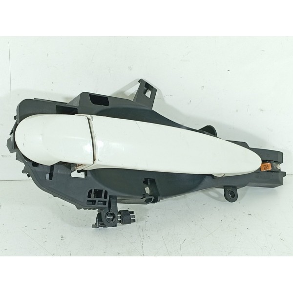 Macaneta Externa Bmw X4 Dianteira Direita 2015/2018 Branco Dianteira