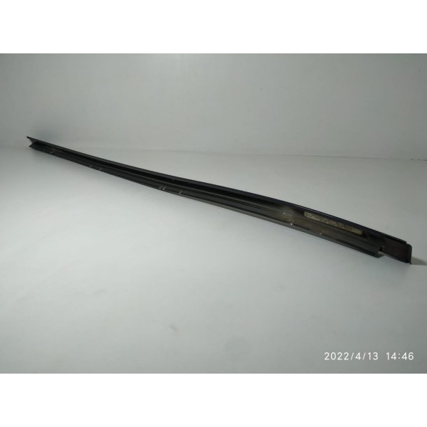 Moldura Friso Teto Parabrisa Mercedes Clc200 Esq A2036908862 Água