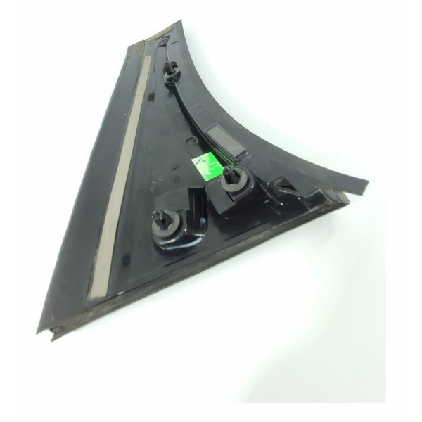 Acabamento Tampa Tras Mercedes Gla200 Esquerd0 A1567900388 Preto