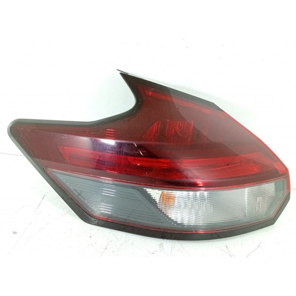 Lanterna Nissan Kicks Esquerda 2017/2024 265555r01a Esquerdo/motorista Vermelho