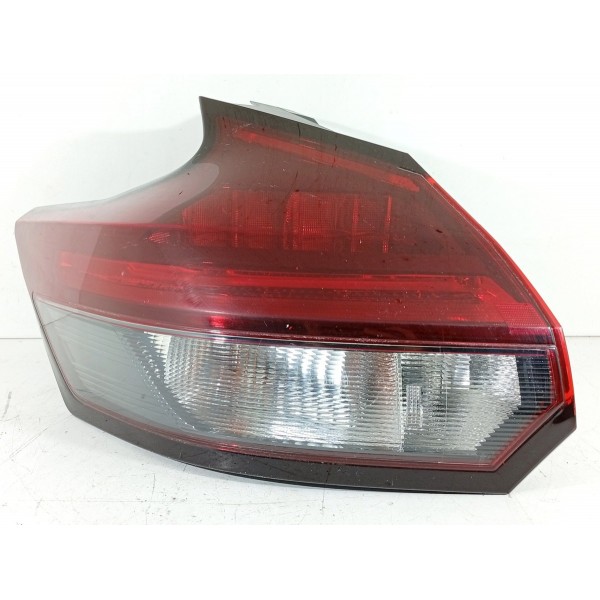 Lanterna Nissan Kicks Esquerda 2017/2024 265555r01a Esquerdo/motorista Vermelho