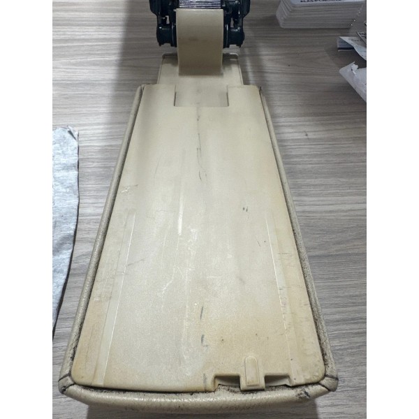 Apoio Braço Console Central Vw New Beetle 2009 2010 Bege