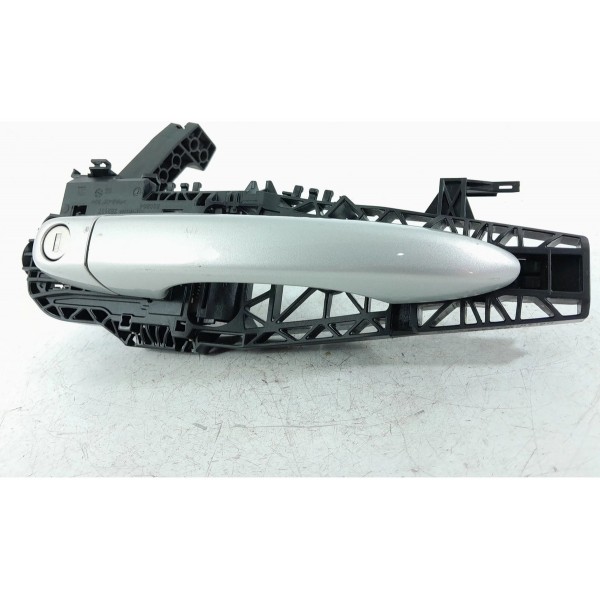 Macaneta Externa Fiat Toro Dianteira Esquerda 2017/2023 Cinza Dianteira