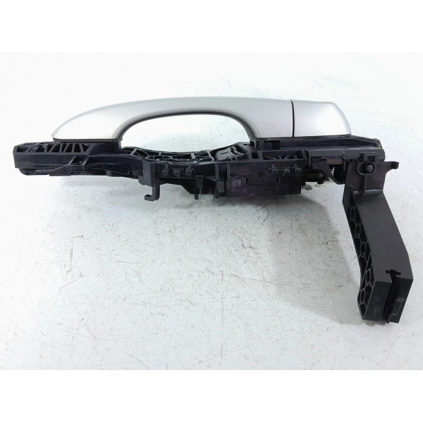 Macaneta Externa Fiat Toro Dianteira Esquerda 2017/2023 Cinza Dianteira