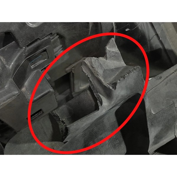 Mini Frente Radiadores Audi Q5 2018/2022 Det