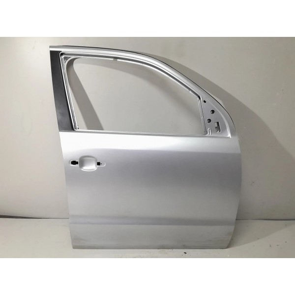 Porta Amarok V6 Dianteira Direita 2017/2023 Lisa Dianteira Direito Cinza