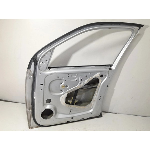 Porta Amarok V6 Dianteira Direita 2017/2023 Lisa Dianteira Direito Cinza