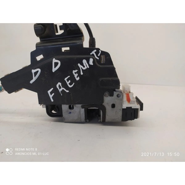 Fechadura Journey Dianteira Dir 2011/2018 P04589916ad
