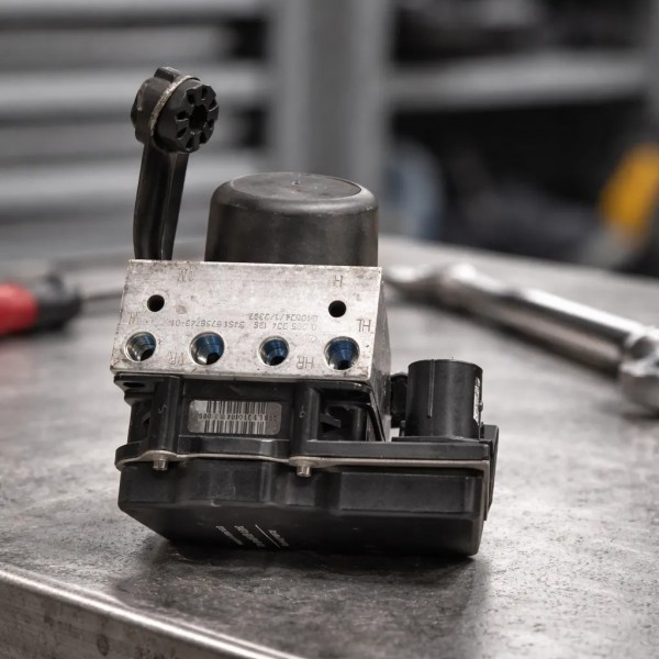 Módulo Abs Bmw 645ci Serie 6 34516768910