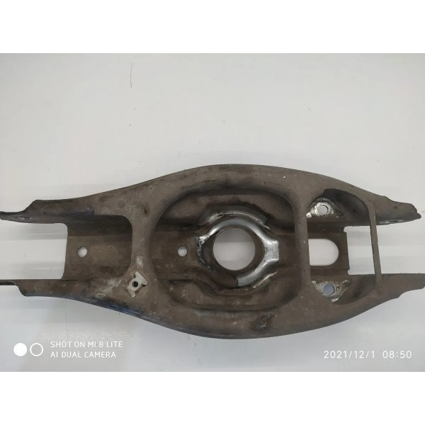 Bandeja Balanca Bmw X1 Inf Traseira Direita 2010/2014