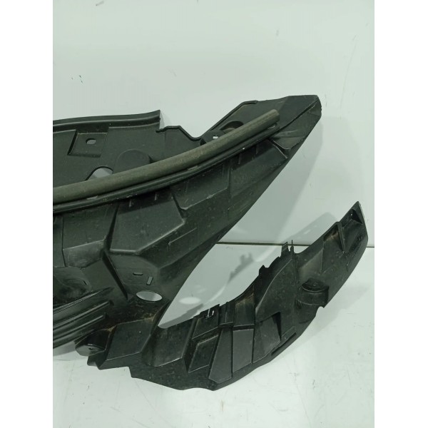 Grade Superior Parachoque Peugeot 2008 2019/2023 Preto