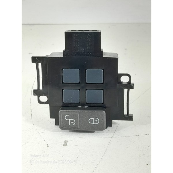 Botao Trava Discovery 4 Direito 2011/2015 Ah2214017aa