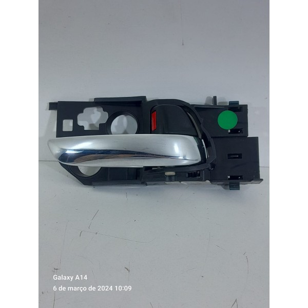 Macaneta Interna Porta Honda Hrv Dianteira Direita 2015/2021 Prateado Dianteira