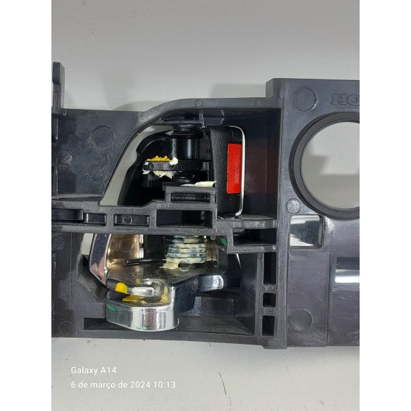 Macaneta Interna Porta Honda Hrv Dianteira Direita 2015/2021 Prateado Dianteira