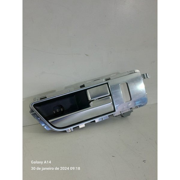Macaneta Porta Discovery Dianteira Dir 2011/2015 Ah2222600ac Prateado Dianteira
