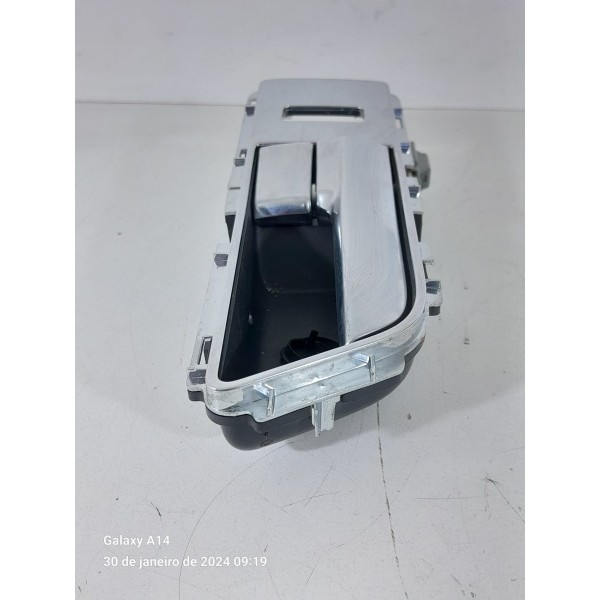 Macaneta Porta Discovery Dianteira Dir 2011/2015 Ah2222600ac Prateado Dianteira