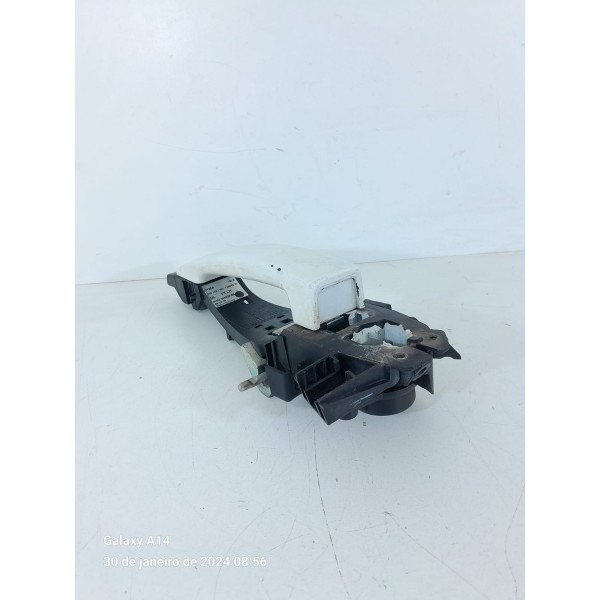 Macaneta Discovery 3 E 4 Diant Esq 2008/2015 Dt Ah22203a29 Branco Dianteira