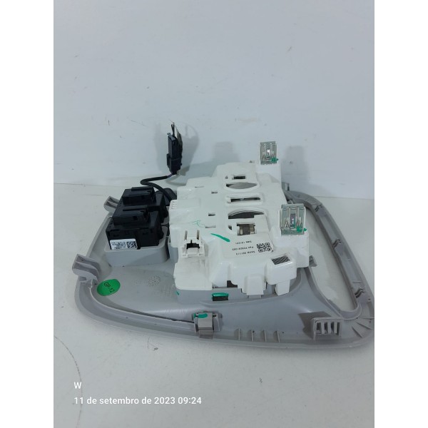 Comando Luz Teto Solar Tracker 2021 2022 2023 /32079