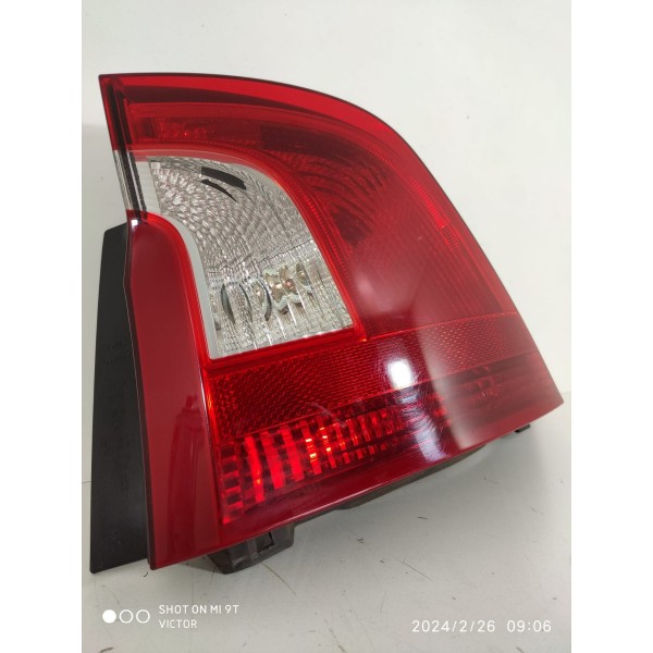 Lanterna Volvo S60 T5 Direita 2011/2018 Det 30796268 Direito/passageiro Vermelho