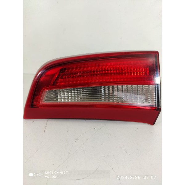 Lanterna Volvo S60 T5 Direita Tampa Tras 2011/2018 30796272 Direito/passageiro Vermelho