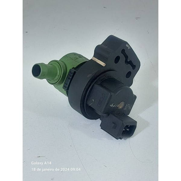 Valvula Canister Mercedes C180 C200 2008/2014 0004708793