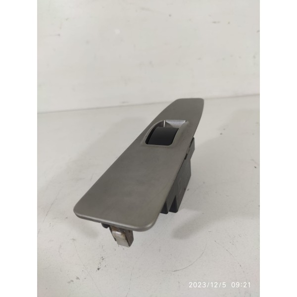 Botao Vidro Pajero Full 2008/2019 Mr587944