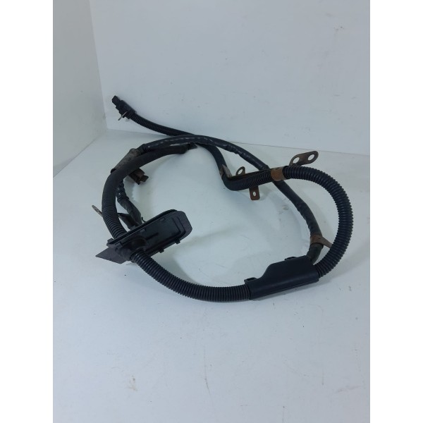 Cabo Alternador Bateria Mercedes C180 C200 2012 A2075400010