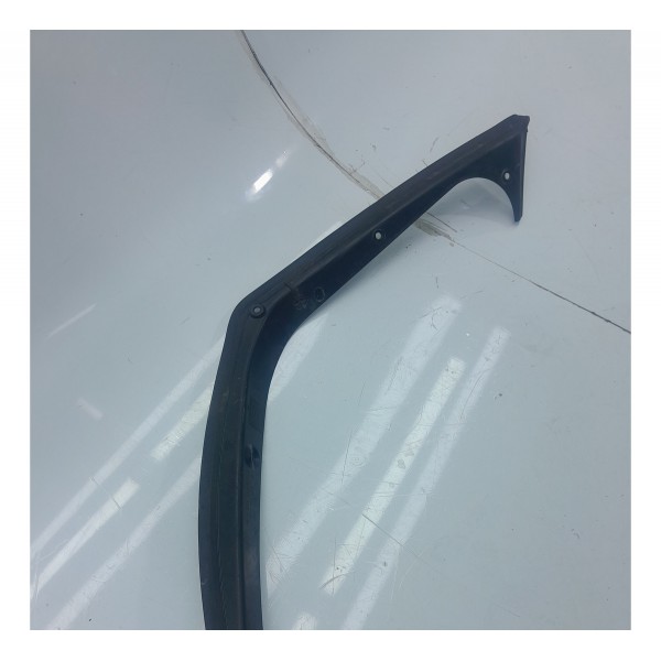 Acabamento Porta Mala Mercedes C180 Dir 2008/14 A2046931633