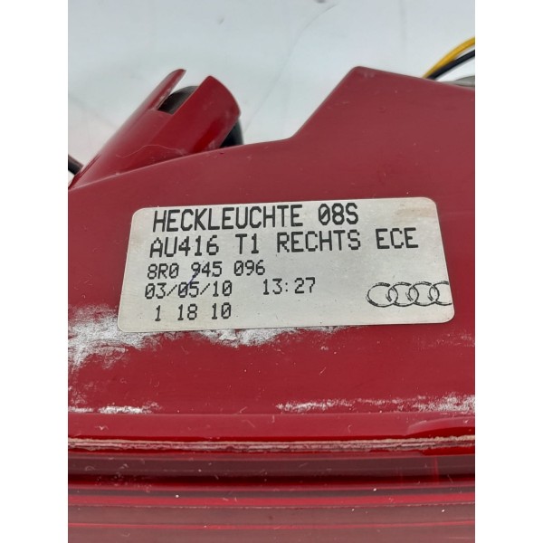 Lanterna Parachoque Olho Gato Audi Q5 Direit 09/15 8r0945096 Vermelho