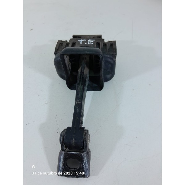 Limitador Porta Bmw 118 120 130 Dianteiro 2005 A 2010