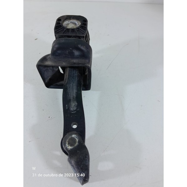 Limitador Porta Bmw 118 120 130 Dianteiro 2005 A 2010
