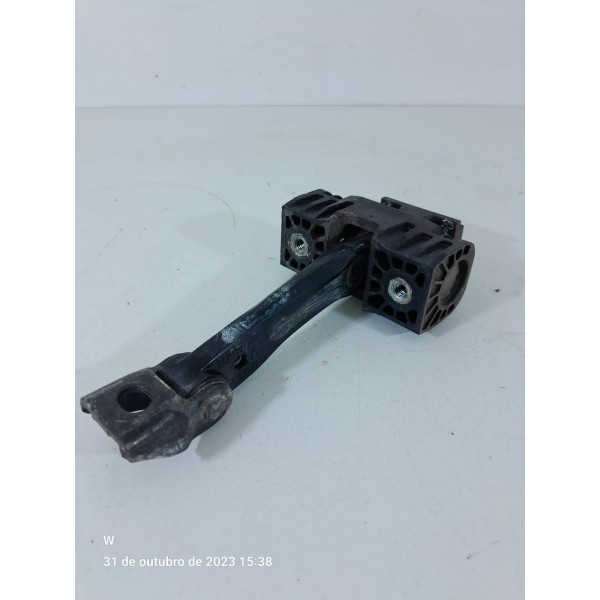 Limitador Porta Bmw 118 120 130 Dianteiro 2005 A 2010