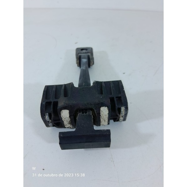 Limitador Porta Bmw 118 120 130 Dianteiro 2005 A 2010