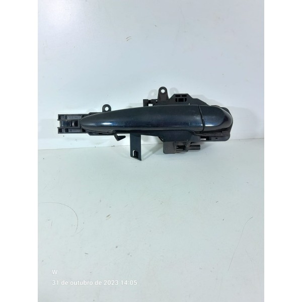 Macaneta Externa Bmw 118 120i 130 Dianteira Dir 2004/2011 Preto Dianteira