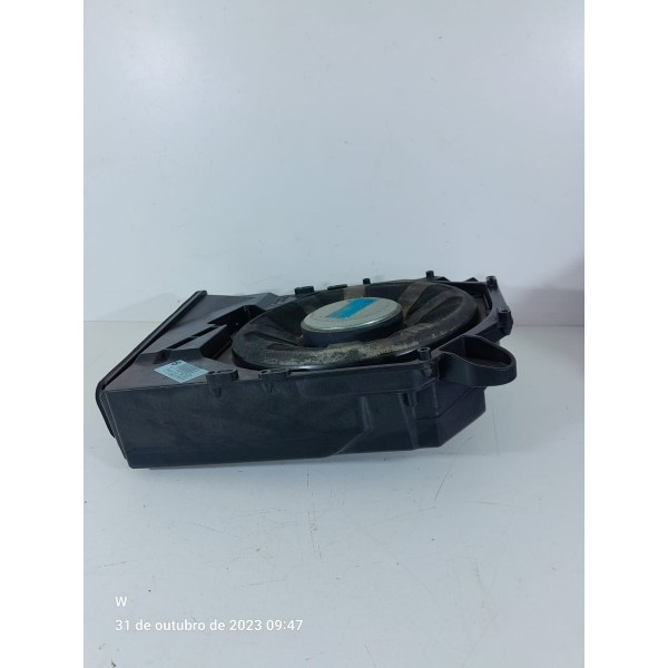 Subwoofer Bmw 118 120i 130 Dirreito 2005/2011 Original Preto