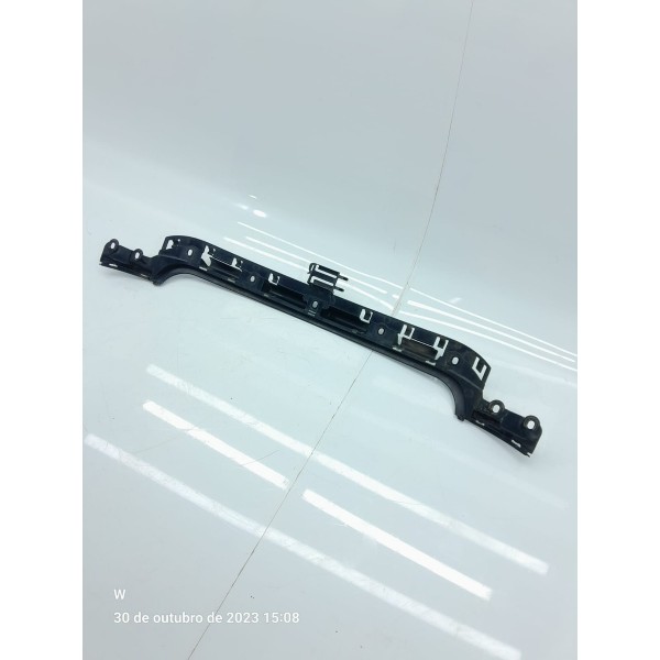 Suporte Parachoque Bmw 118 120 130 Traseir 2004/2011