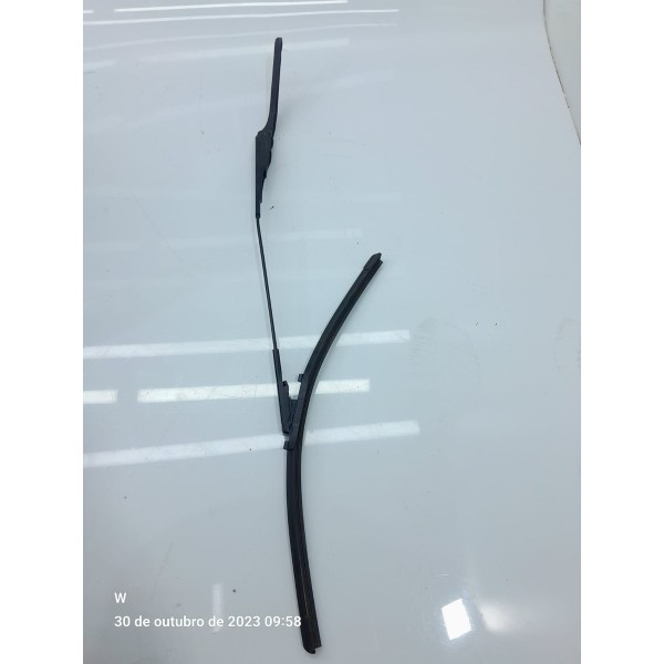Braco Limpador Parabrisa Bmw 118 120 130 Esq 2005/2010