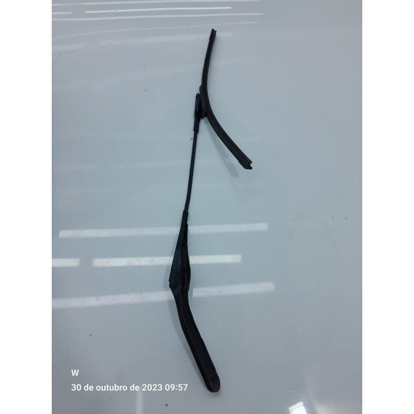 Braco Limpador Parabrisa Bmw 118 120 130 Esq 2005/2010