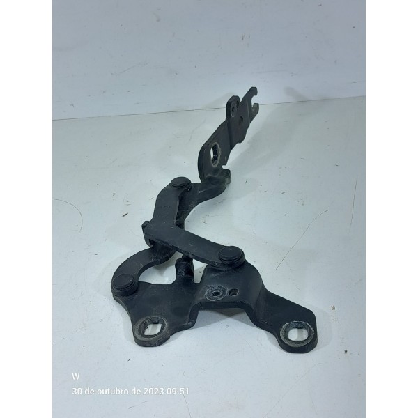 Dobradica Braco Capo Bmw 118 120 130 Esquerdda 2004/2010