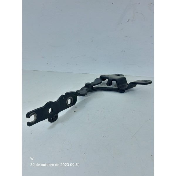 Dobradica Braco Capo Bmw 118 120 130 Esquerdda 2004/2010