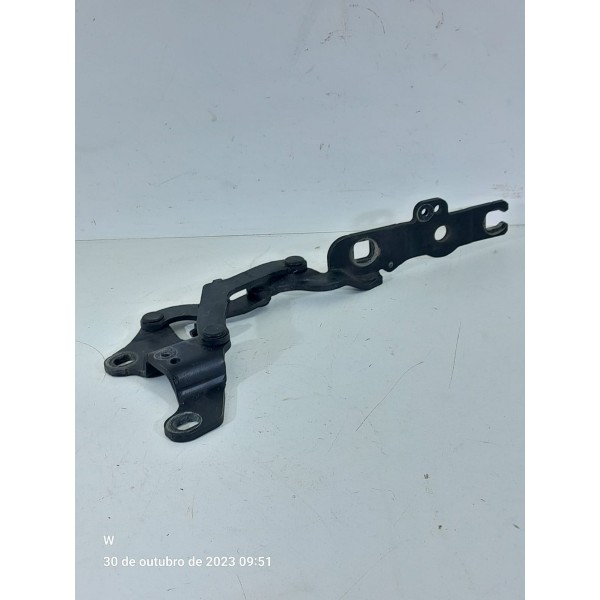 Dobradica Braco Capo Bmw 118 120 130 Esquerdda 2004/2010