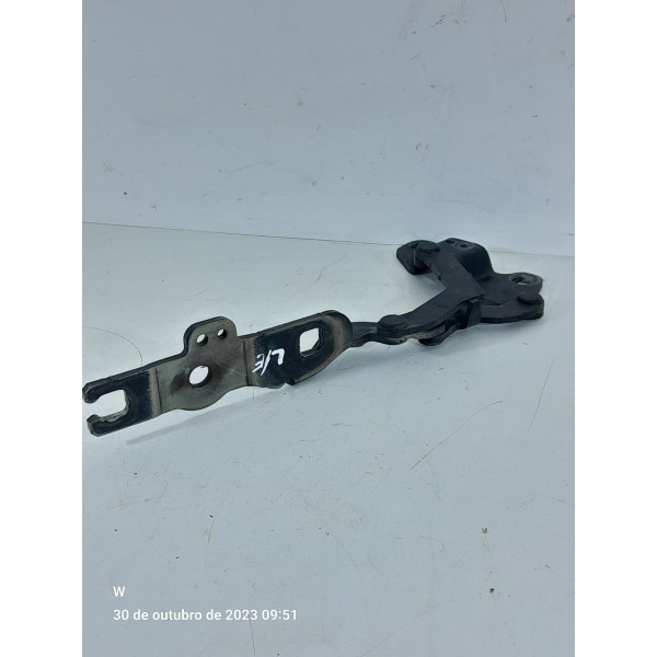 Dobradica Braco Capo Bmw 118 120 130 Esquerdda 2004/2010