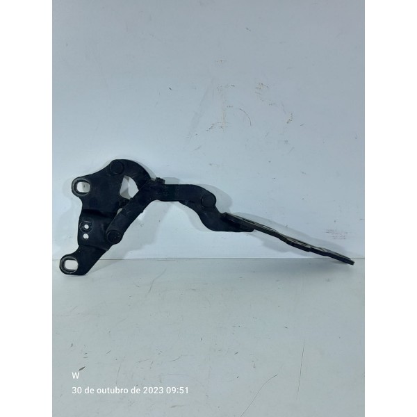 Dobradica Braco Capo Bmw 118 120 130 Esquerdda 2004/2010