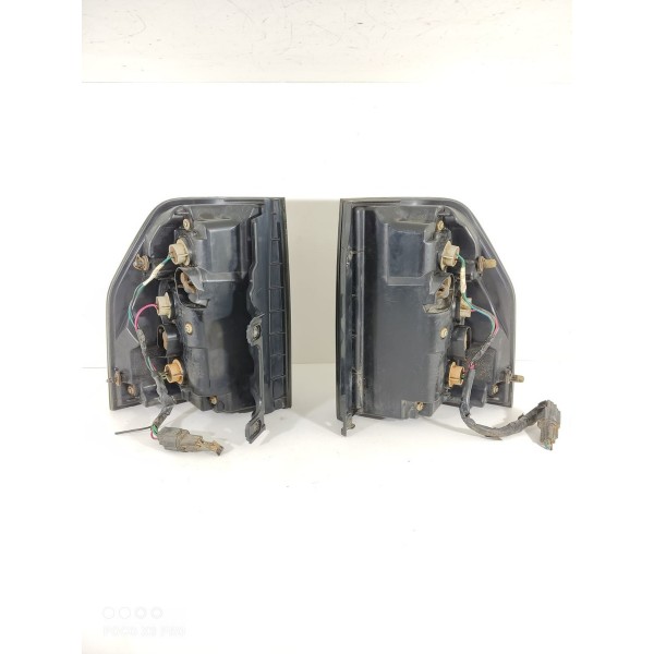 Par Lanterna Pajero Full Gls Fumê 2009 2011 2013 2015