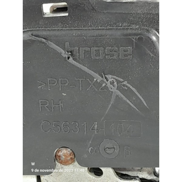 Fechadura Compass Dianteira Direita 2018/2024 P04589916aea