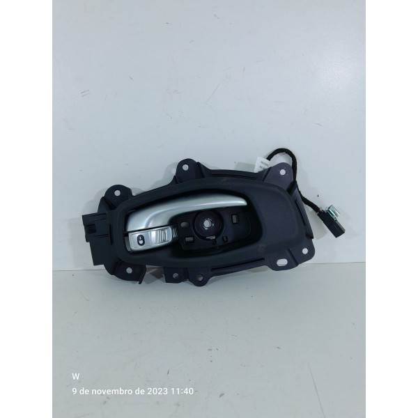 Macaneta Porta Compass Dianteira Direita 2018 2020 2021