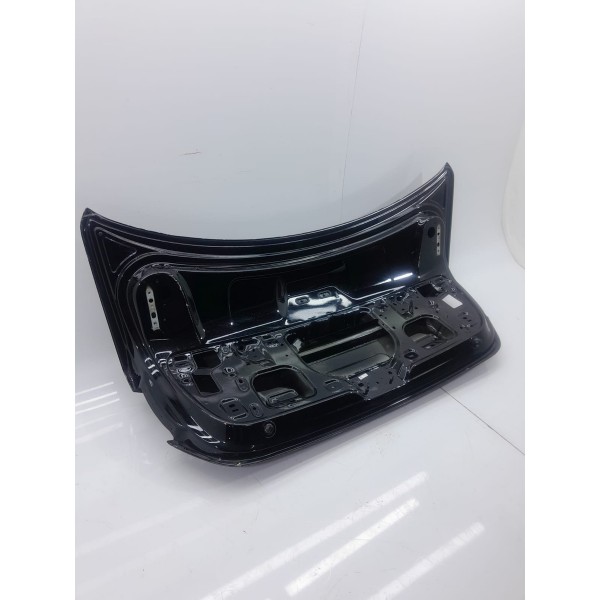 Tampa Traseira Jetta 2011/2016 Preto